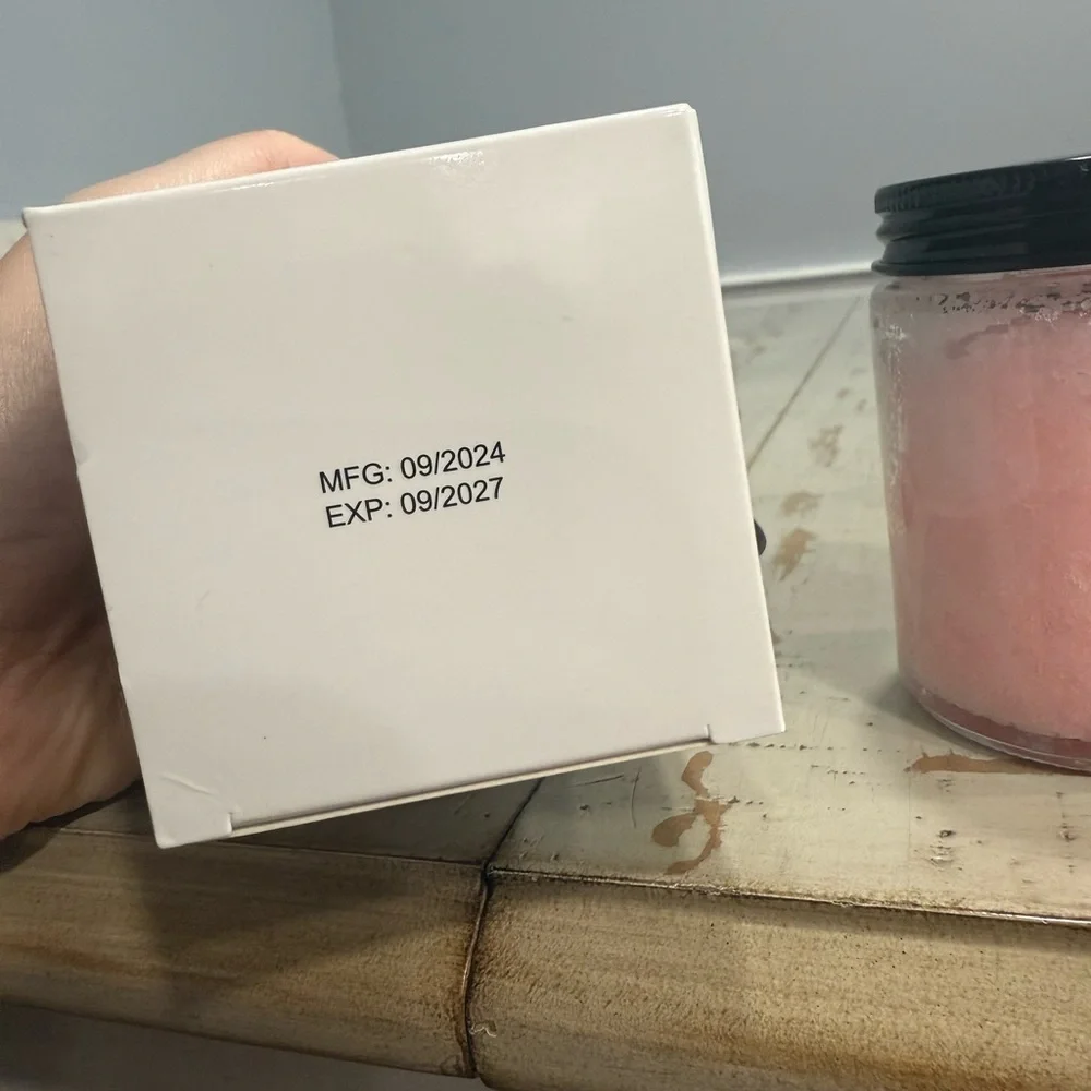 NIB Dallas & James Skincare Co. Watermelon Dream Saltwater Scrub